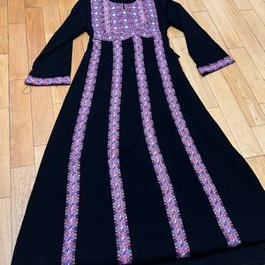 Gorgeous Purple Thobe